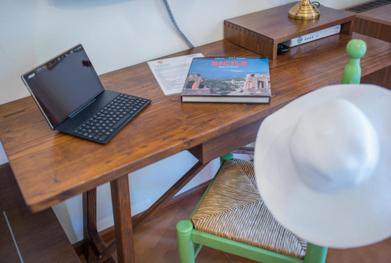 Hotel Villa Sirina Taormina Zewnętrze zdjęcie